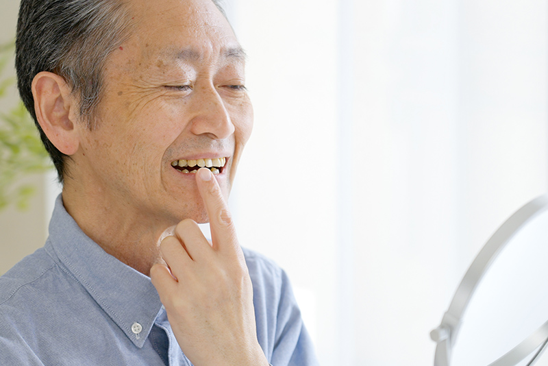  入れ歯の試着・調整